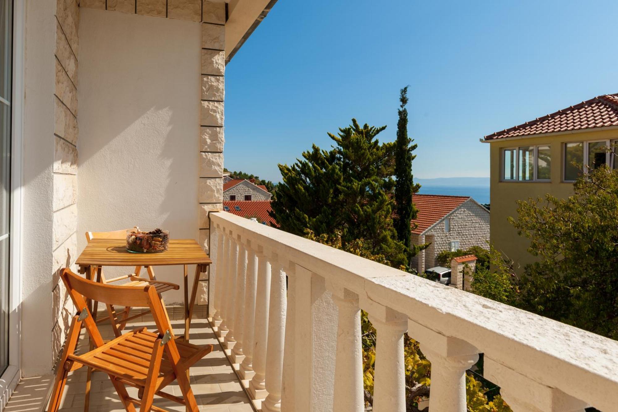 Villa Livia Apartments Bol Luaran gambar